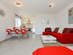 TV - Studio-Apartment im Erdgeschoss für 2 Personen by Interhome (Vir)