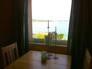 Dining - Charmantes Studio mit Balkon und Pool by Interhome (Novigrad (Zadar))