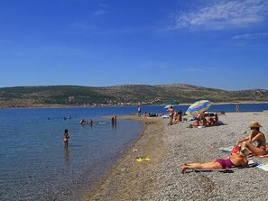 Beach - mit Balkon für vier Personen by Interhome (Starigrad-Paklenica)