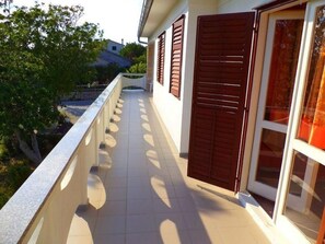 Property grounds - Wohnung in Kampor mit gemauertem Grill by Interhome (Rab/Kampor)