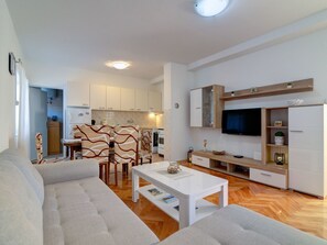 TV, fireplace - Marta mit Panoramablick by Interhome (Senj)