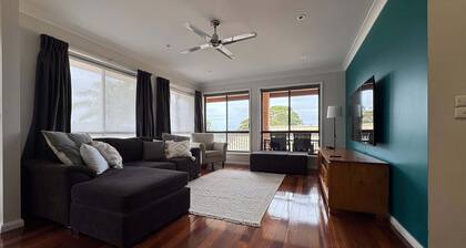 Coastal Family Home Close to Beach