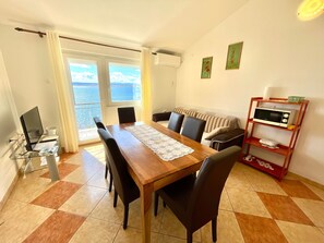 Dining - Wohnung Mare 1 by Interhome (Crikvenica/Dramalj)