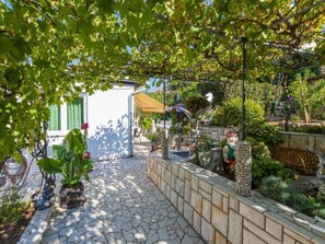Property grounds - Appartement in Dramalj mit Terrasse und Grill by Interhome (Crikvenica/Dramalj)