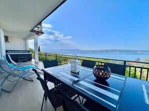 Outdoor dining - Apartment Jelica by Interhome (Crikvenica/Dramalj)
