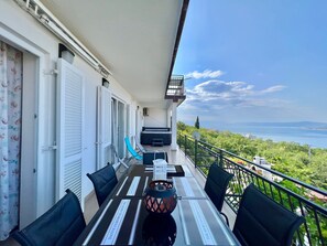 Outdoor dining - Apartment Jelica by Interhome (Crikvenica/Dramalj)