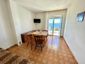 Dining - Apartman Luky 4 by Interhome (Crikvenica/Dramalj)