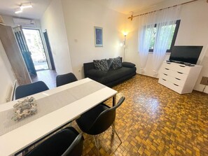 TV - Charmante Ferienwohnung in Jadranovo by Interhome (Crikvenica/Jadranovo)
