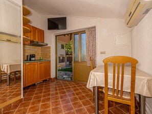 Interior - in Crikvenica mit Großem Garten by Interhome (Crikvenica)