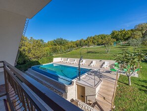 Pool - Appartement in Crikvenica mit Großem Garten by Interhome (Crikvenica)