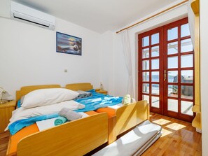 Internet - in Crikvenica mit Großem Garten by Interhome (Crikvenica)