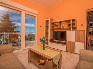 TV - Apartment Miky by Interhome (Crikvenica)