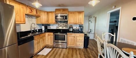 微波爐、焗爐、爐具、洗碗機