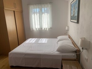 1 bedroom, internet