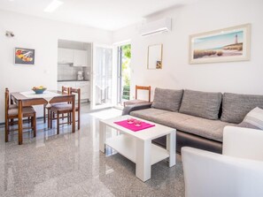 TV - Apartment Nova Mira by Interhome (Krk/Milohnići)