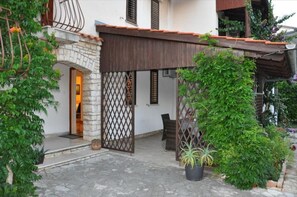 Exterior detail - Wohnung "Mia" mit Terrasse by Interhome (Medulin)