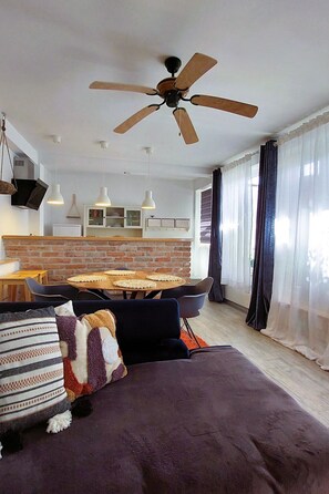 Dining - Zora - Rückzugsort für Familien by Interhome (Pula/Premantura)