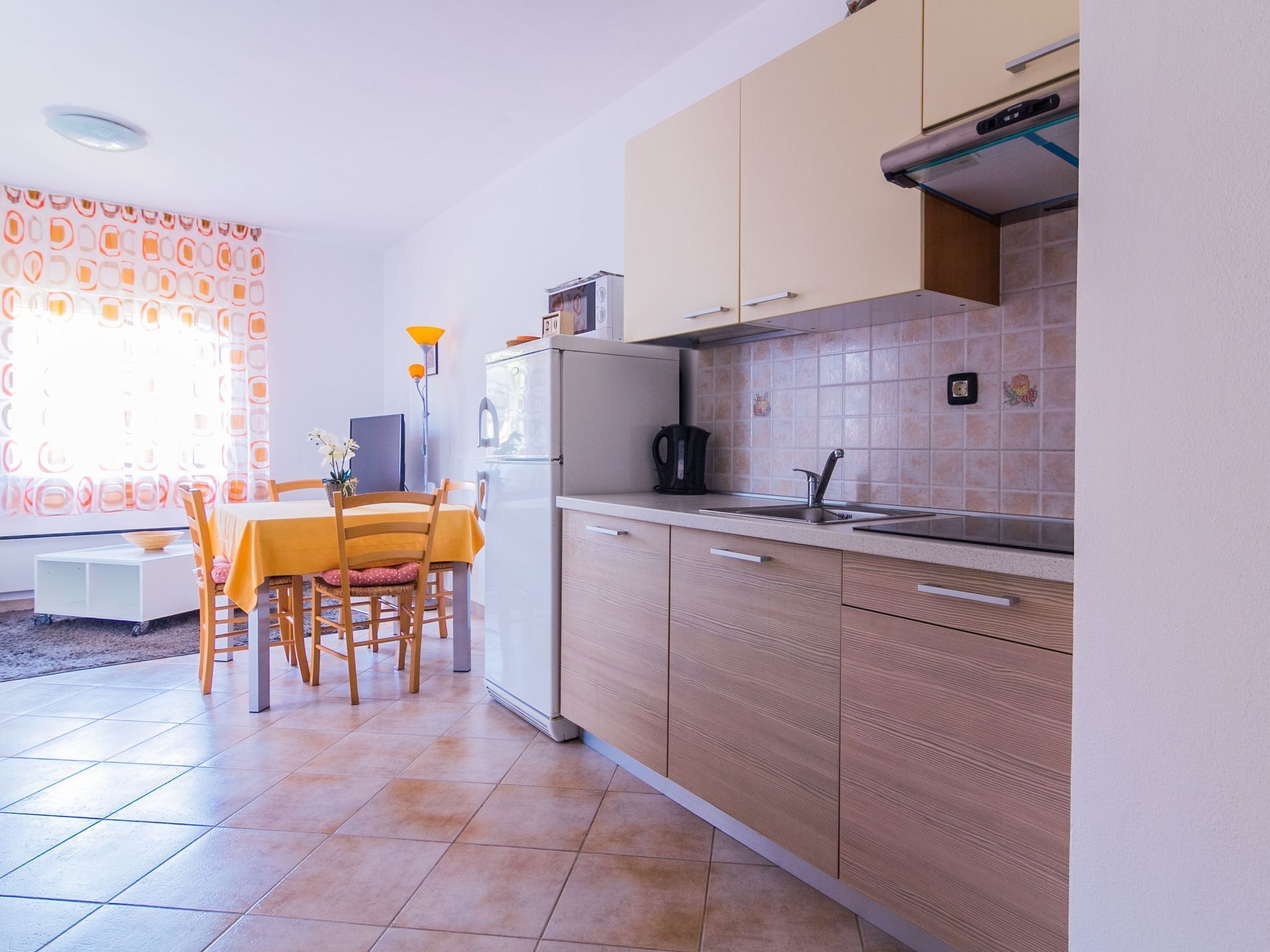 Fridge, microwave, cookware/dishes/utensils