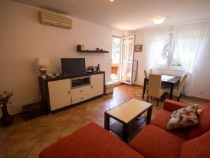 Living area - Apartment Alma by Interhome (Novigrad (Istra))