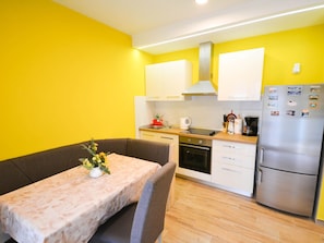 Private kitchen - Modernes Apartment in Novigrad mit privatem Parkplatz by Interhome (Novigrad (Istra))