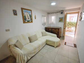 Living area - Wohnung "Miro" direkt am Strand by Interhome (Novigrad (Istra))