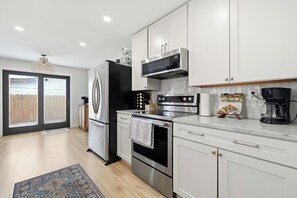 Luokittelematon kuva, 2 kautta 24, painike