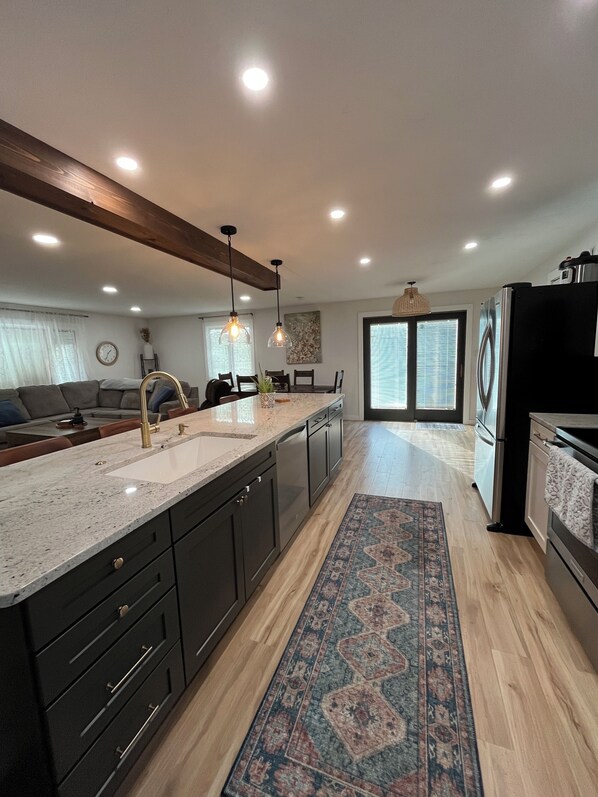 Interior - Cotton Creek Cottage (Casper)