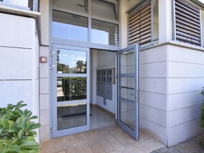 Exterior detail - Apartment MARIZA by Interhome (Umag)