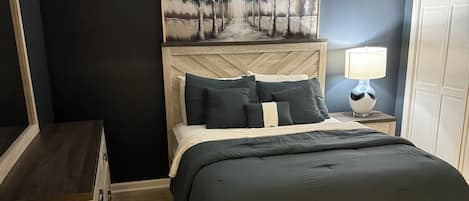 Strykejern/-brett, wi-fi og sengetøy