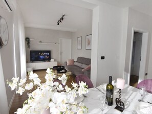 Interior - Komfortable Wohnung in Valica mit Großem Garten by Interhome (Umag)