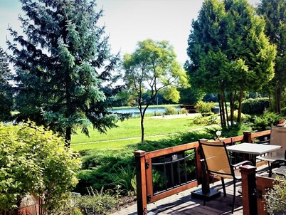 Gemütliche Ferienwohnung im Grünen am See by Interhome