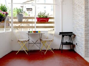 Interior - mit Terrasse by Interhome (Béziers)