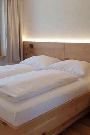 Internet - Wunderschönes Appartement by Interhome (Matrei in Osttirol)