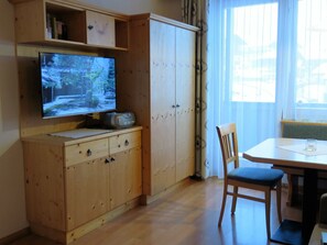 Dining - Zedlacherhof by Interhome (Matrei in Osttirol)
