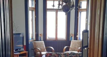 Wohnung in Hernals mit Garten- und Strassenblick by Interhome