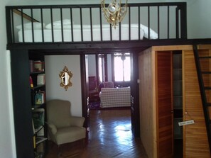 Internet - Wohnung in Hernals mit Garten- und Strassenblick by Interhome (Vienna)