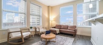 Downtown Oasis with city view! 2 Private Bedrooms + Full Kitchen + Fitness