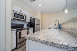 Microwave, oven, stovetop, dishwasher - Downtown Oasis with city view! 2 Private Bedrooms + Full Kitchen + Fitness (Indianapolis)