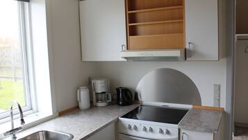 Réfrigérateur, four, lave-vaisselle