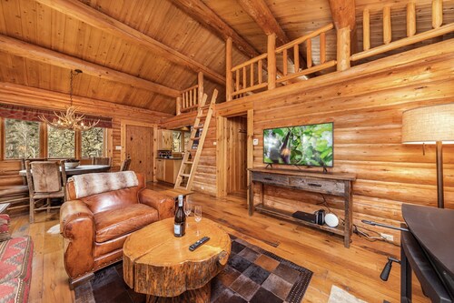 Jackson Hole Cabin on 4+ wooded acres in Wilson, WY