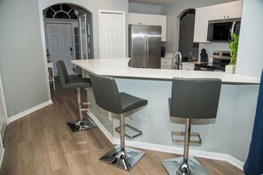 微波爐、焗爐、爐具、紙手巾