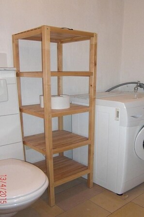 Bathroom - Apartment Studio by Interhome (Schernfeld)