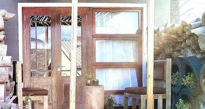 Cozy 1-bedroom, 3 sleeper studio in fabulous Kleinmond