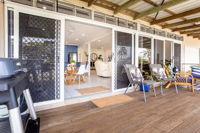 Shells on Scenic – Relaxed Coastal Living by the Sea