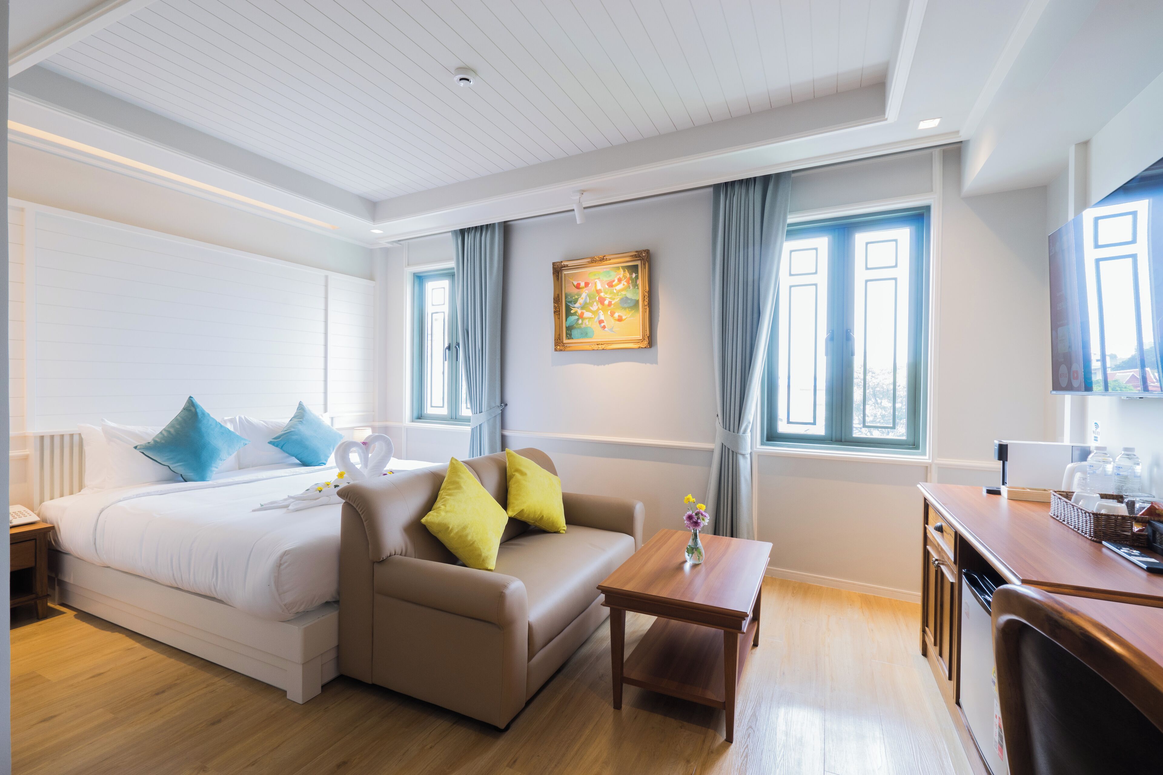 Executive suite, uitzicht op stad | Luxe beddengoed, een kluis op de kamer, een bureau