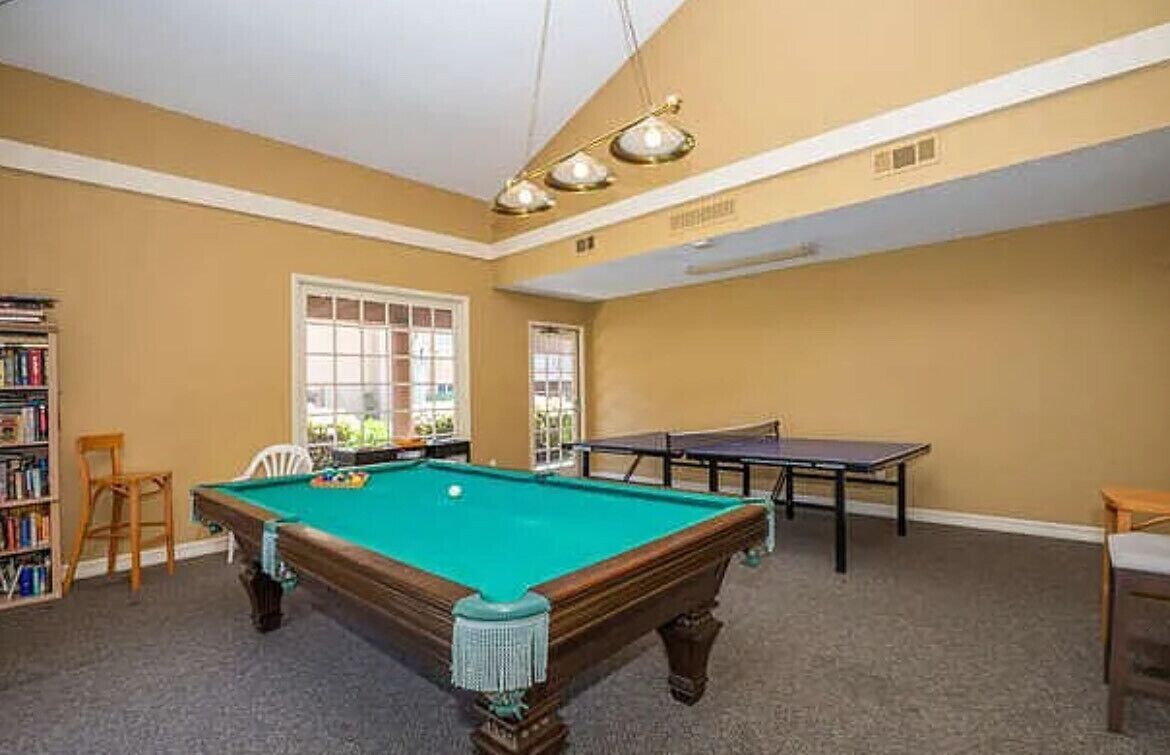 Spielezimmer
