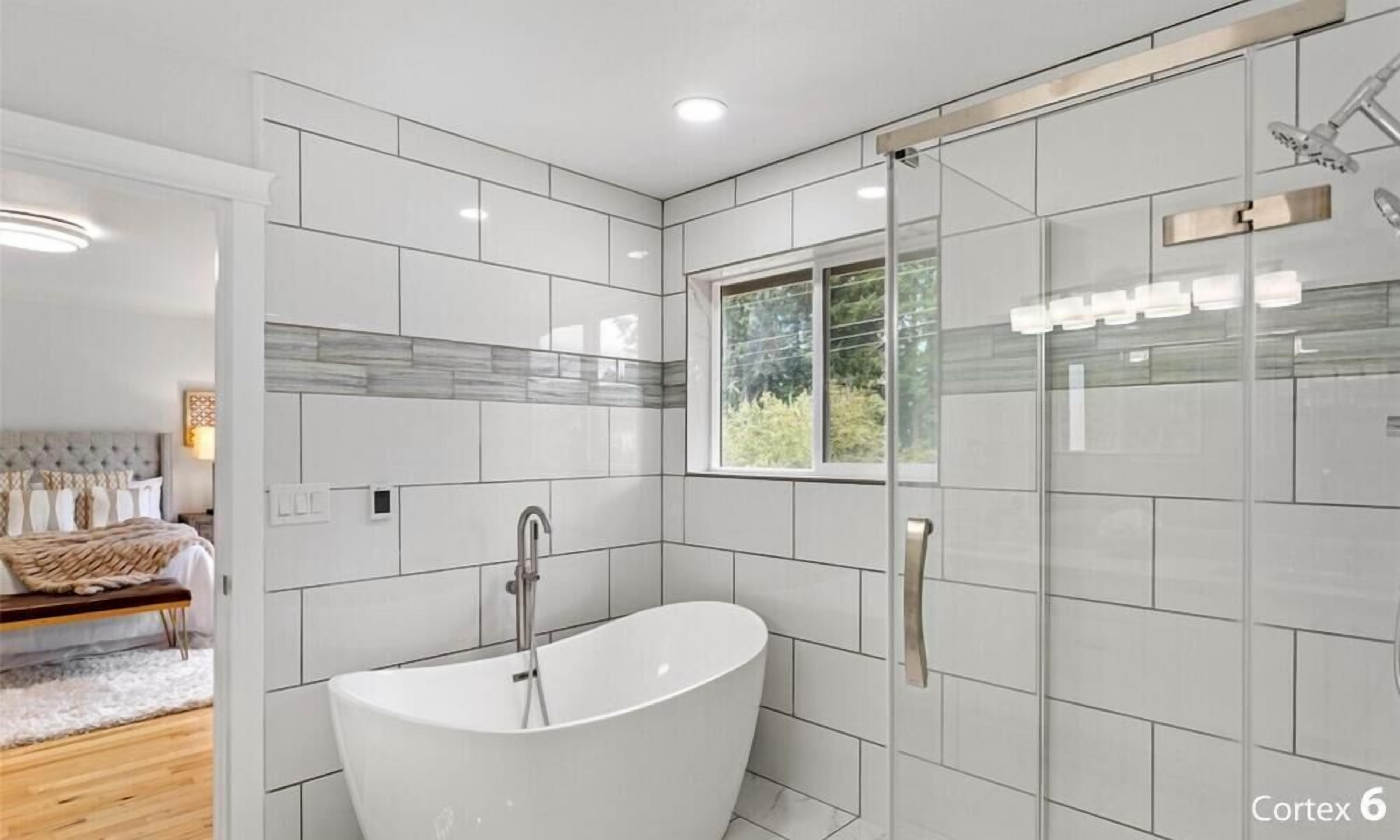 Dusj, hårføner, håndklær og såpe