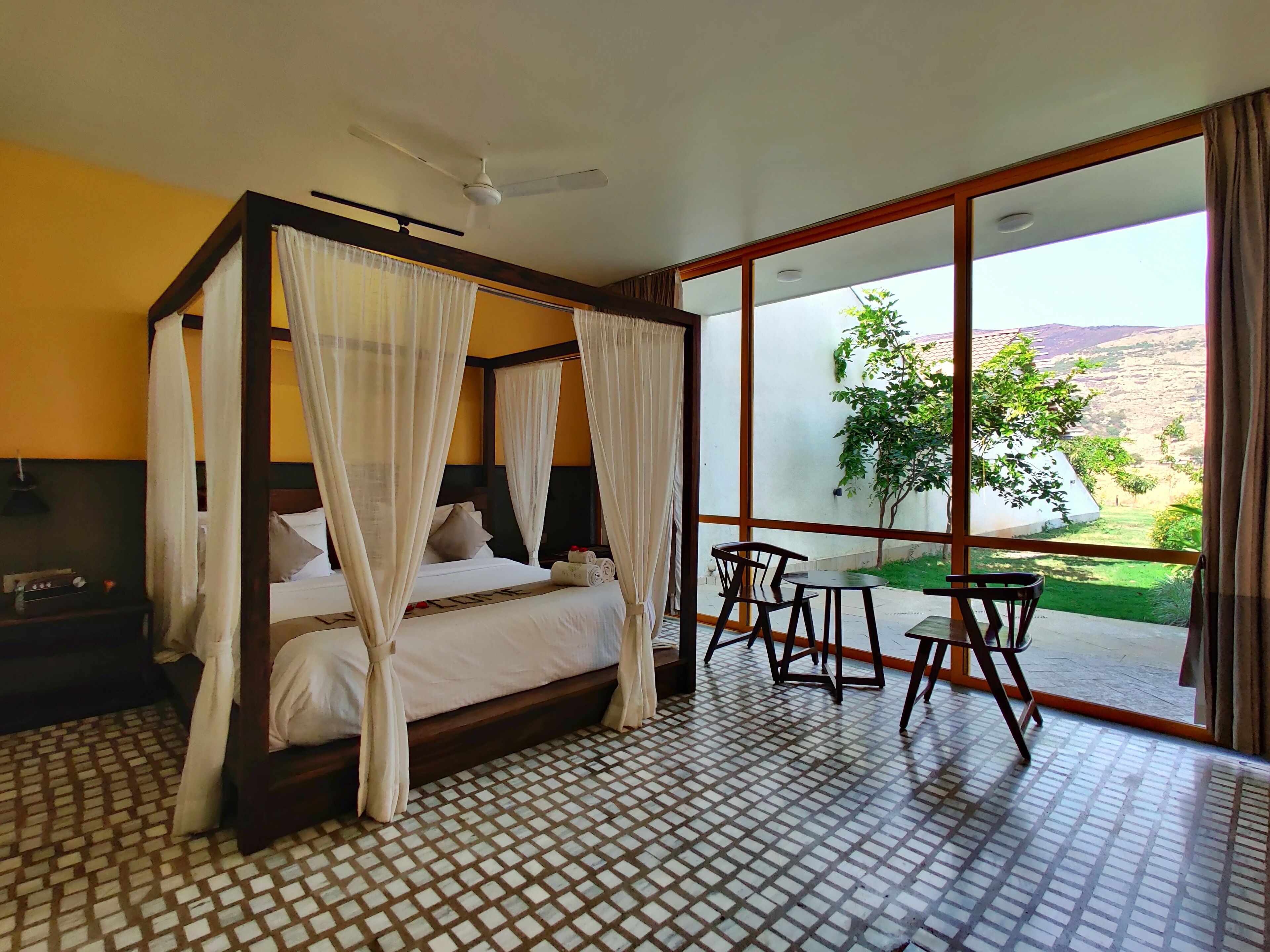 Doppelzimmer, Terrasse, Bergblick | Blick auf die Berge