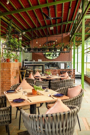 Restaurant - Touchwood Bliss Resort - Igatpuri (Igatpuri)