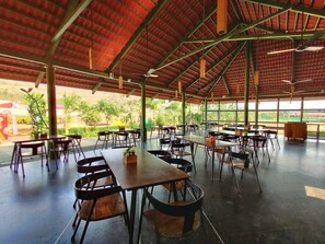 Restaurant - Touchwood Bliss Resort - Igatpuri (Igatpuri)